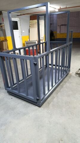 TESS CANLI HAYVAN KANTARI